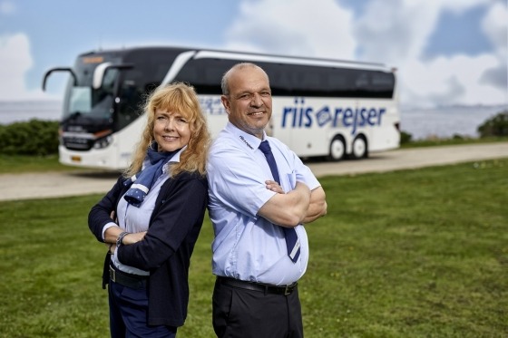 Efter påstigning går rejsen via Padborg til Nijmegen i Holland, hvor vi går om bord på skibet til aften