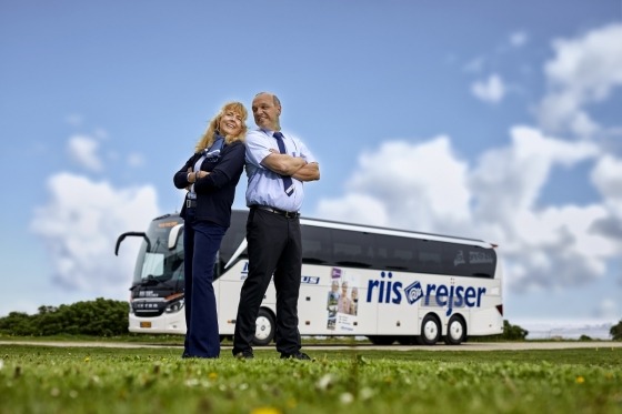 Rejsen går fra Danmark via Padborg til vores hotel omkring Apeldoorn. Middag og overnatning. Vi kører på denne rejse i en 4* bus. 